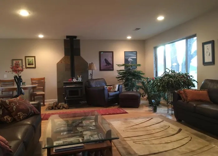 Peaks Wildernest House